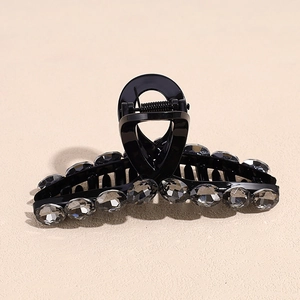 Élégante Grande Pince Crabe Noire Avec Strass Brillants Pince Requin en Plastique pour Cheveux Épais Accessoires Cheveux Femme