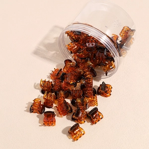 Mini-Haarklammern aus Kunststoff im koreanischen Stil Geometrische Schmetterling Kleine Haarkrallen für Damen Mädchen Styling