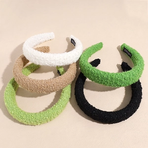Serre-Tête Rembourré en Peluche Fait à la Main pour Femme Bandeau à Bord Large et Épais Aspect Laine d'Agneau Coiffage Hiver