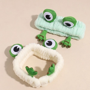 Set di fasce per capelli a forma di rana in peluche verde menta e beige per il trucco