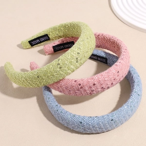 Ensemble de trois serre-têtes en éponge tissée avec de discrètes paillettes pastel