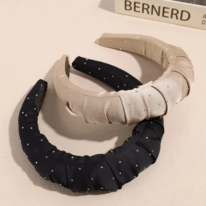 Serre-tête en satin plissé orné de strass en noir et champagne pour une coiffure élégante
