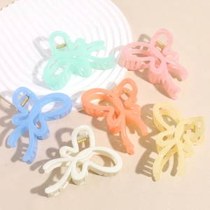 Large Butterfly Hair Claw Clip Jelly Color Non-Slip Resin Hair Clamp For Women Thick Hair Accessories Korean Style Hair Barrette
