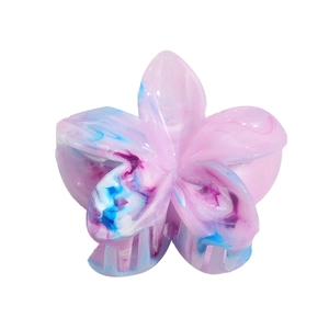 Elegant 6cm flower claw clip with pink and blue marble pattern for women hair styling