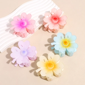 Lot de cinq pinces à cheveux en forme de fleur de frangipanier avec dégradé de couleurs