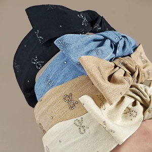 Serre-têtes larges noués à la mode avec motif papillon en strass brillants en quatre couleurs