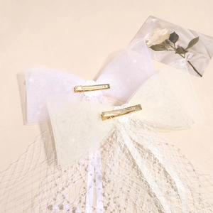 Elegant tulle bow hair clip with pearls for wedding bridal hair styling accessories