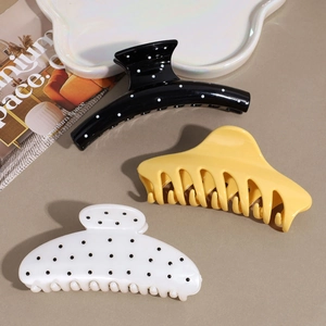 Lot de pinces à cheveux à pois et jaune au design minimaliste chic pour femmes