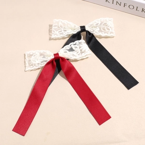 Elegante Spitzen-Haarschleifen in Schwarz und Dunkelrot mit langen Bändern für vielseitiges Styling