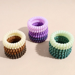 Élastiques à cheveux spirale mats en dégradé de violet brun et vert tendance