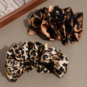 Vintage Leopard Print Pleated Satin Large Hair Claw Clip For Women Fashion Polka Dot Scrunchie Hair Accessory Shark Clip