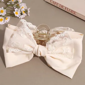 Grande Molletta per Capelli con Fiocco in Pizzo Nastro di Raso Artiglio Squalo Elegante Crema Beige Accessori Donna