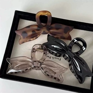 Elegant Large Bow Hair Claw Clip For Women High Gloss Plastic Shark Clip Leopard Black Butterfly Hairpin Korean Fashion Accessories