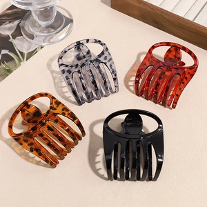 Large Leopard Print Acrylic Hair Claw Clip For Women Vintage Elegant Geometric Tortoiseshell Shark Clip Fashion Hair Accessories