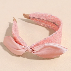 Haarreif mit rosa Pailletten-Schleife aus Satin und Spitze für elegantes Haarstyling