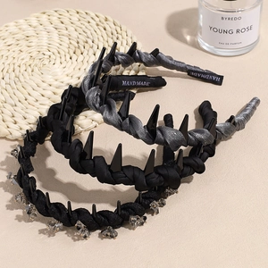 Fashion Twisted Woven Fabric Headband With Rhinestone Star Pendant Anti-Slip High Top Hair Hoop For Women Daily Hair Accessories