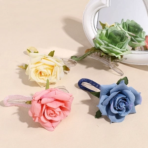 Elegant 3D Cloth Rose Flower Duckbill Clip Large Transparent Acrylic Base Hair Clip Sweet Floral Side Hair Accessory For Women Girls