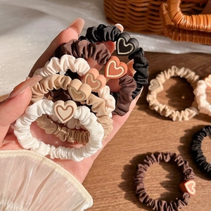 Simple Elegant Heart Scrunchies High Elastic Pleated Fabric Hair Ties For Women Minimalist Sweet Hair Accessories Beige Pink Khaki Brown Black