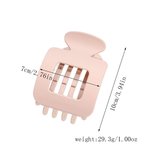 Detailed view showing product dimensions and weight of the matte square hair claw clip