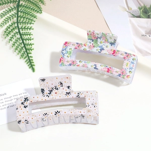 Floral square hair claw clips set with daisy print in colorful and cream finishes