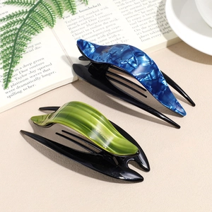 Barrette à cheveux large en acétate bleu marbré et rayures vertes de style français
