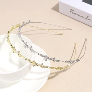 Vintage leaf headband with rhinestones and pearls for women, available in gold and silver