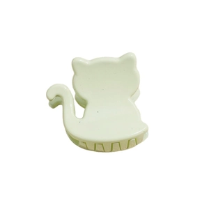 Cute mint green cat-shaped hair claw clip made of glossy acrylic for ponytails