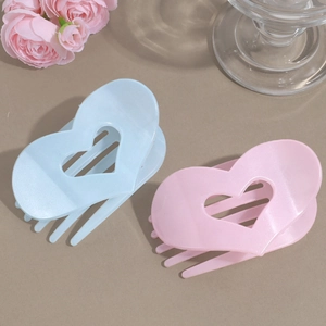 Mollette per capelli piatte a forma di cuore in azzurro e rosa con finitura opaca