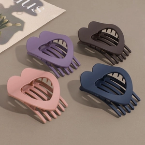 Flat heart-shaped matte hair clips in Morandi colors for women's elegant hairstyling