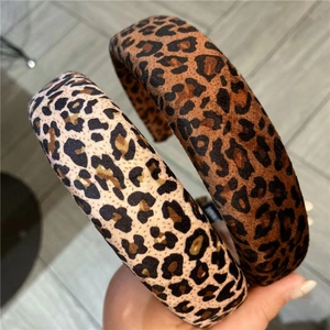 Chic leopard print padded headbands with vintage sponge design for women fashion