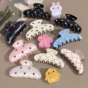Pinces à Cheveux Élégantes en Acétate avec Cœur en Strass Motif Chien Scottie Plaid Grandes Pinces Crabe pour Femmes