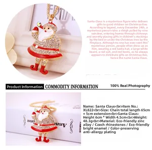 Detail view of Santa Claus necklace with dimensions 6x4.5cm and chain length 65cm
