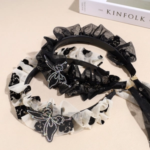 Lot de serre-têtes en dentelle avec papillons en strass et longs rubans de soie