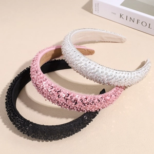 Lot de trois serre-têtes larges rembourrés avec paillettes et perles en noir, rose et blanc
