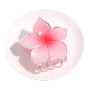 Pink gradient floral hair claw clip made of resin for elegant women hair styling