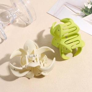 Pinces à cheveux fleurs avec strass beige et vert, style barrette mate élégante