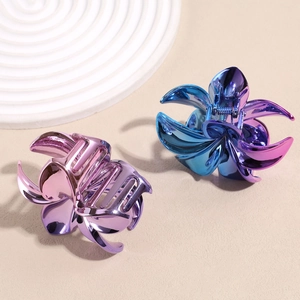 Pinces à cheveux fleur de lys chic avec dégradé laser rose et bleu aux tons métalliques