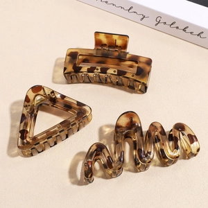 Large Tortoiseshell Hair Claw Clips For Women Leopard Print Resin Geometric Square Triangle Wave Flower Hair Catch Hairpin