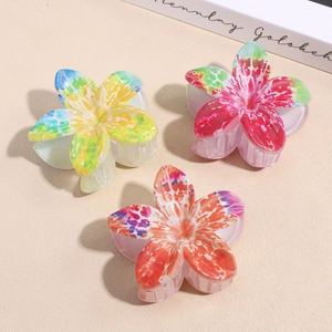 Three-piece set of large lily flower claw clips with colorful artistic tie-dye patterns