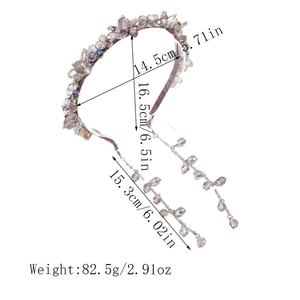 Vue détaillée des dimensions du serre-tête en perles avec franges en cristal