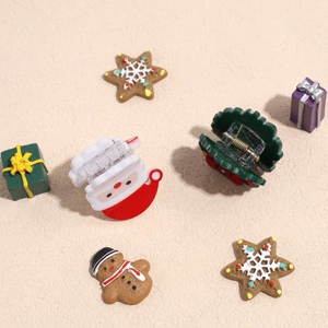 Set de barrettes de Noël en résine avec Père Noël, sapins et bonshommes de pain d'épice