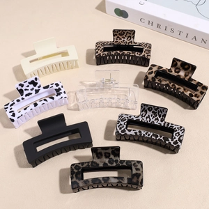 Elegant Leopard Print Large Rectangle Hair Claw Clip Matte Plastic Shark Clip For Thick Hair Women Fashion Hair Accessories