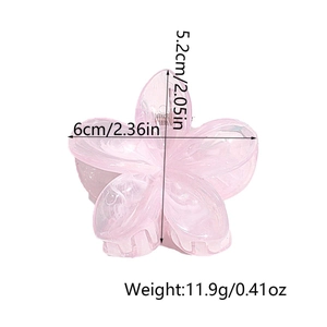 Vue détaillée de la pince à cheveux fleur rose nacrée de 6 cm avec dimensions