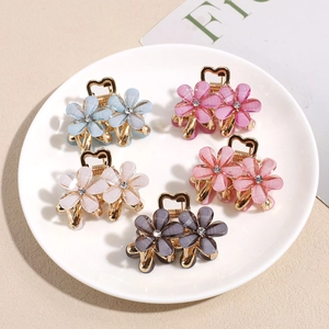 Mini Camellia Flower Hair Claw Clip For Women Stainless Steel Resin Rhinestone Small Hair Grip Elegant Hair Accessories