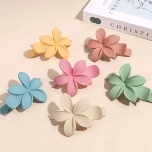 Pinza per Capelli a Forma di Fiore in Plastica Opaca Elegante Fermaglio per Capelli Grande a Cinque Petali per Donna