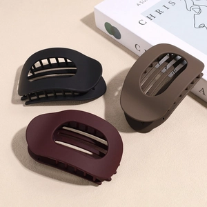Grande Pince à Cheveux Mate pour Femmes Style Coréen Ovale Géométrique Antidérapante en Plastique Accessoires de Coiffure