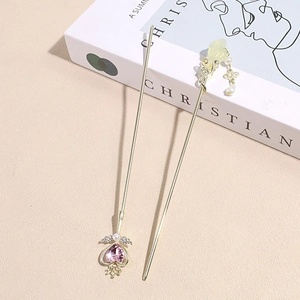 Vintage gold hairpins with heart crystal and tassel pendant for traditional dress