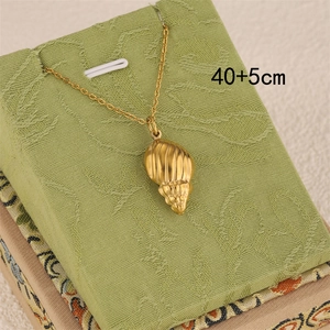 Gold plated 18k stainless steel seashell pendant necklace with O-chain and 40+5cm length