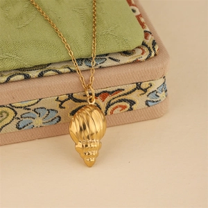 18k gold plated stainless steel necklace featuring a textured conch shell pendant