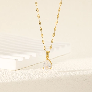 Elegant gold pear cut cubic zirconia teardrop necklace with a hollow geometric chain